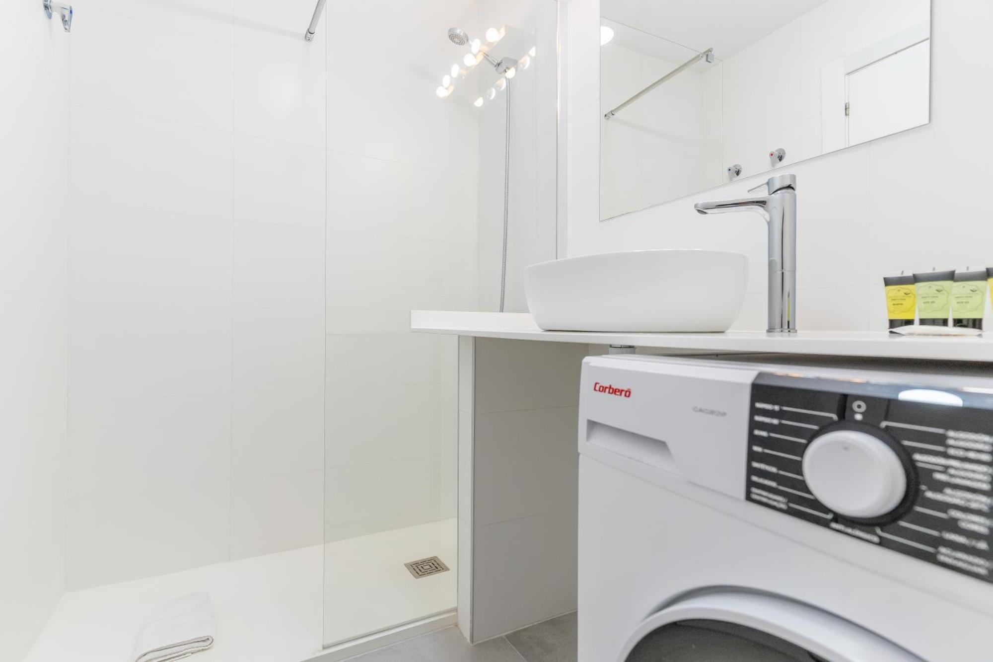Cozy And Bright-1Bedroom 1Bathroom-Las Letras Madryt Zewnętrze zdjęcie