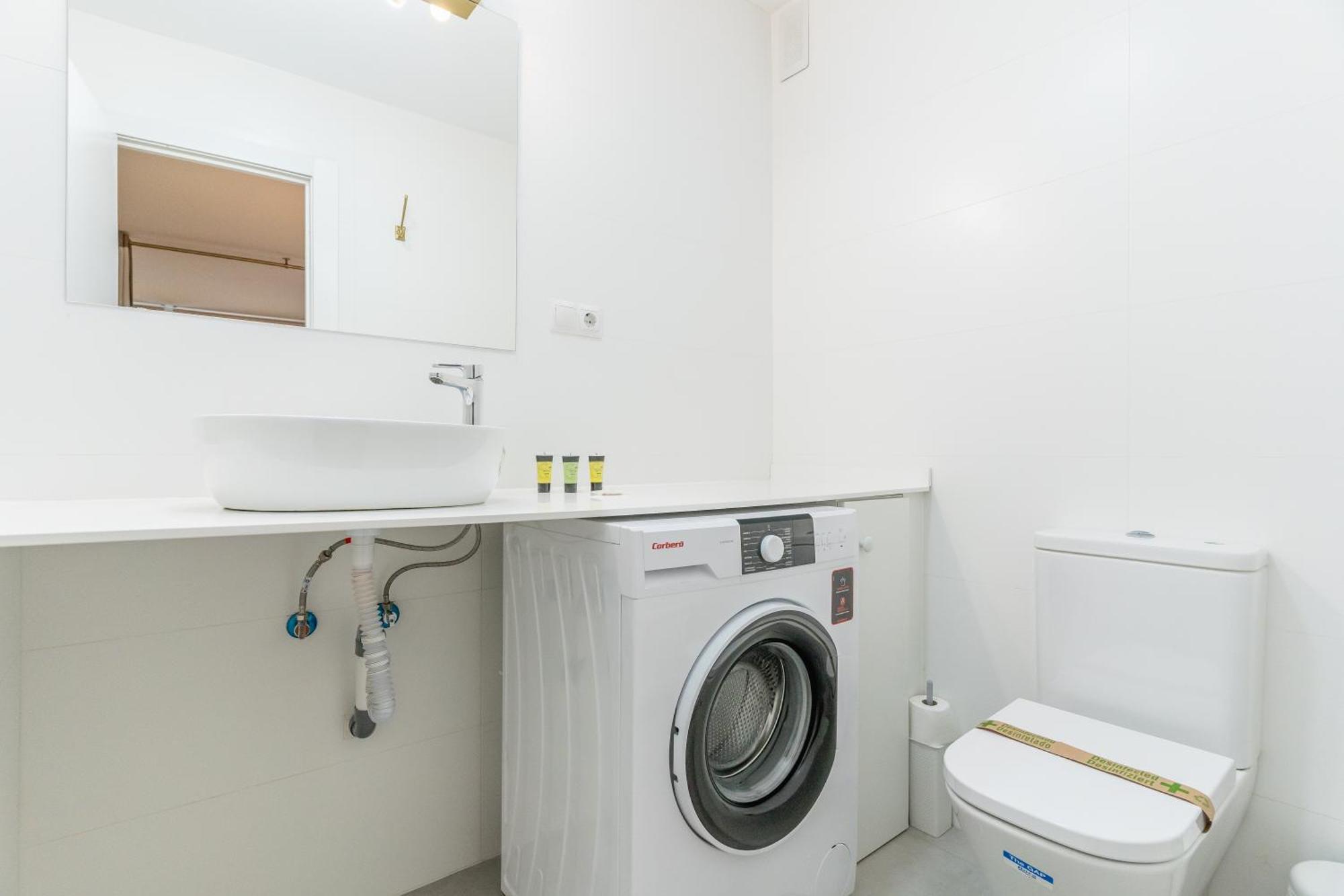 Cozy And Bright-1Bedroom 1Bathroom-Las Letras Madryt Zewnętrze zdjęcie